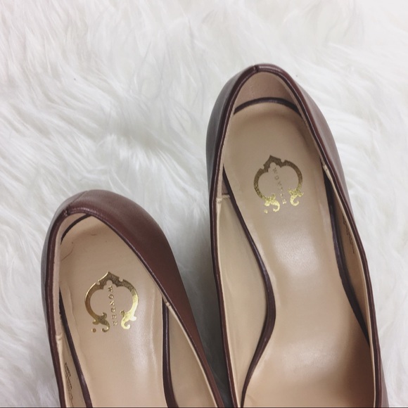 C. Wonder Jillina Leather and Suede Pumps - Picture 4 of 8